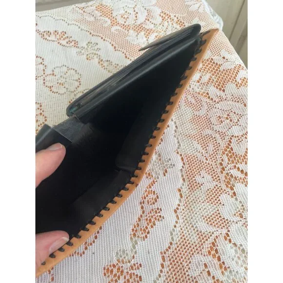 Vintage 70's Tooled Leather Bi Fold Wallet - Picture 3 of 11
